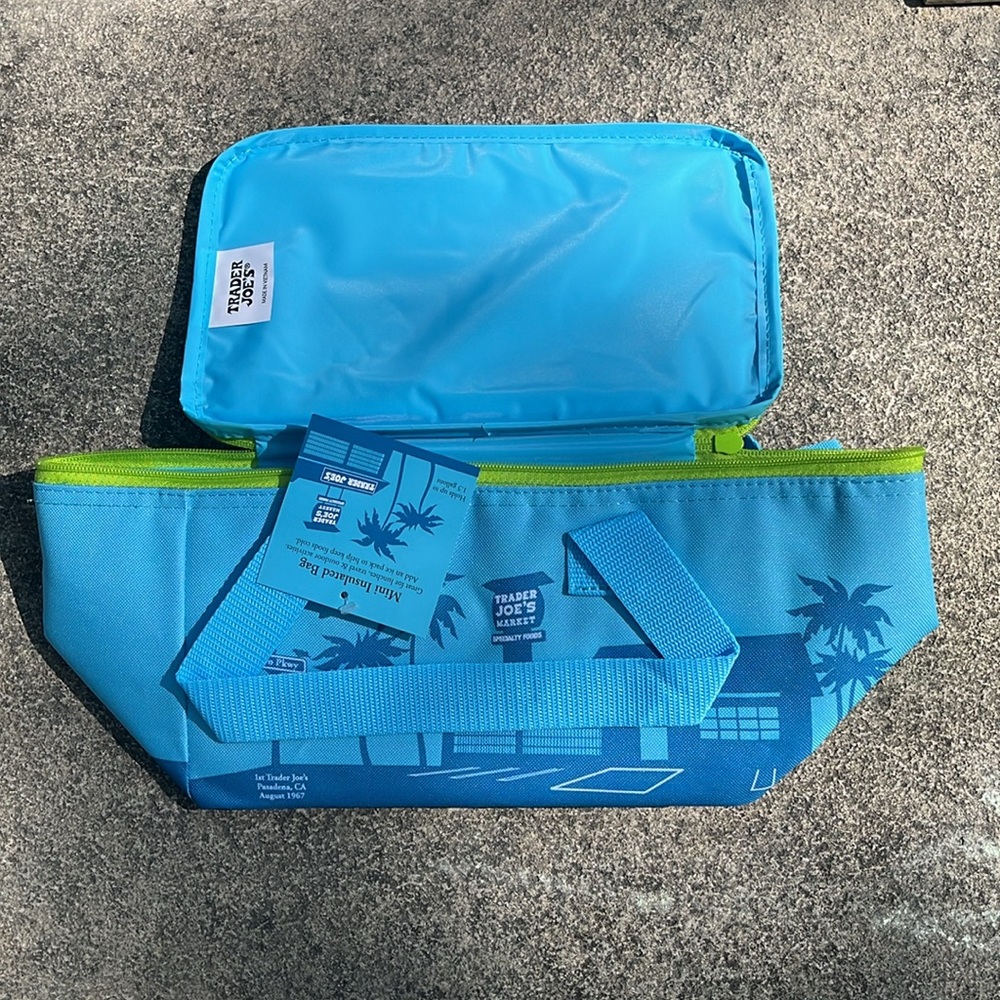 NWT Trader Joe’s mini insulated bag. Blue. New color!
